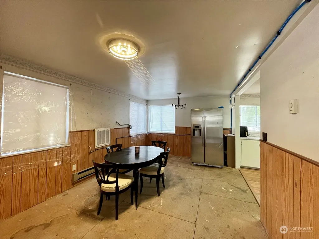 120 E Lewis Street Coulee City WA 99115