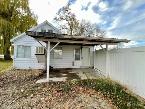 120 E Lewis Street Coulee City WA 99115