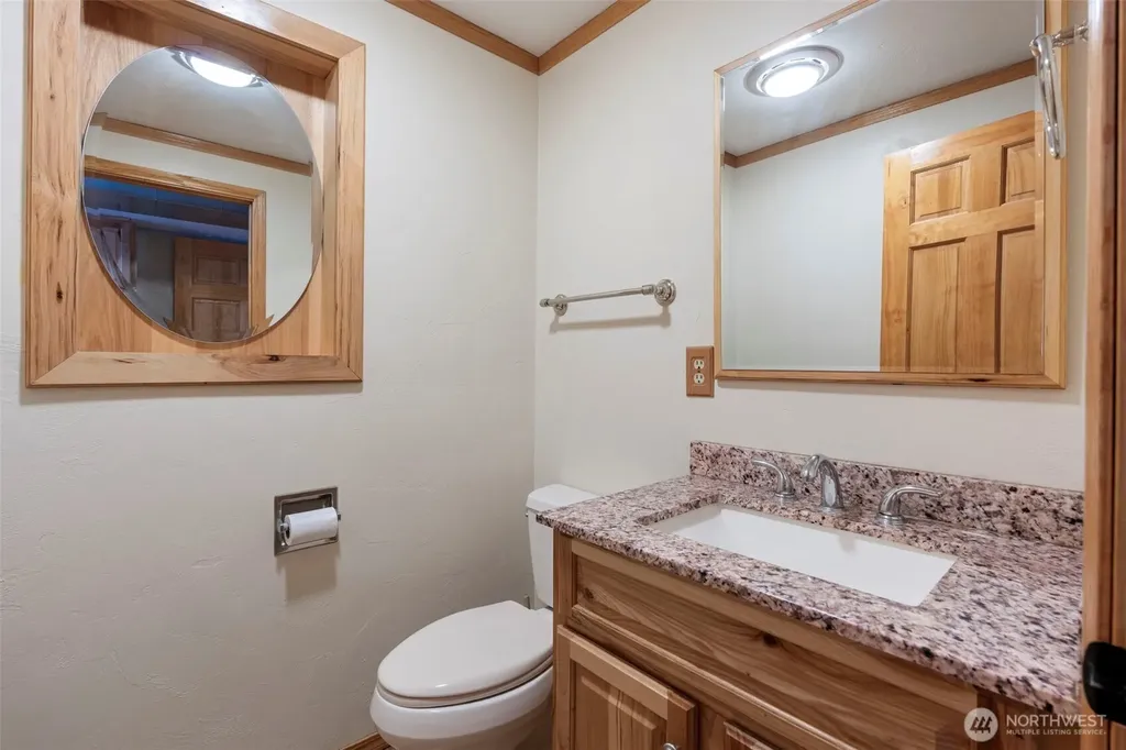 2256 Seminary Hill Road Centralia WA 98531