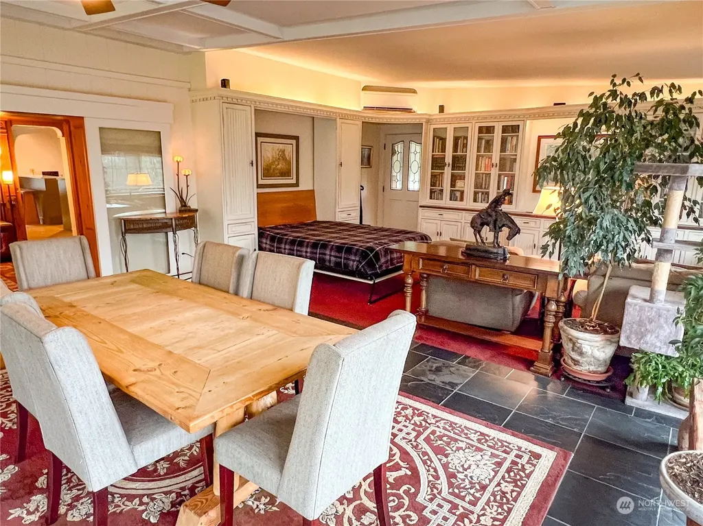 7251 Oak Bay Road Port Ludlow WA 98365