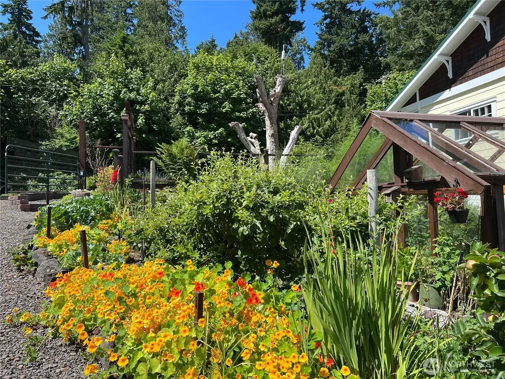 7251 Oak Bay Road Port Ludlow WA 98365
