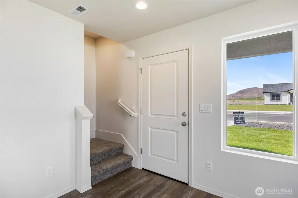 208 Rattray Drive Mattawa WA 99349