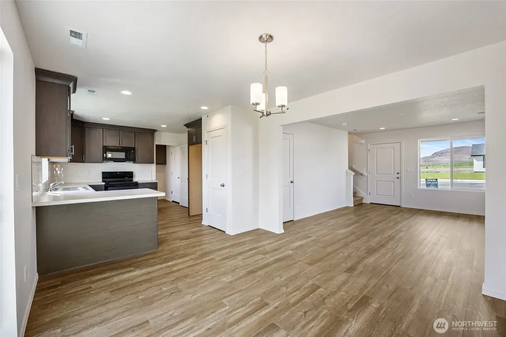 208 Rattray Drive Mattawa WA 99349