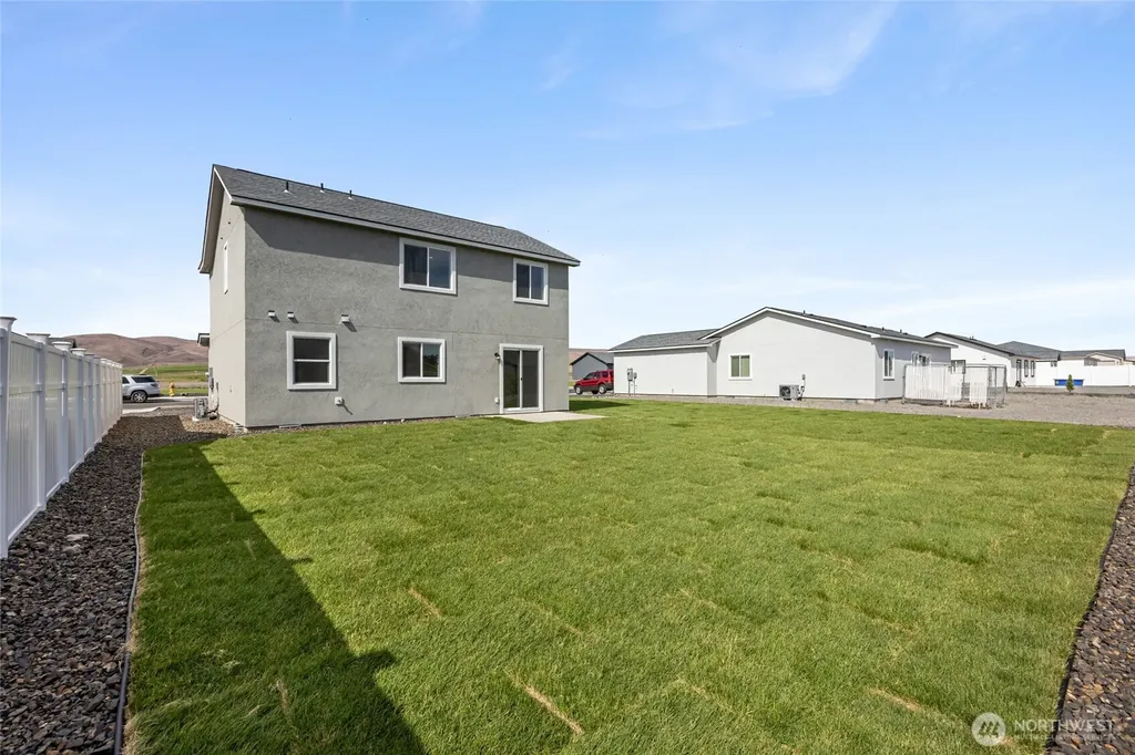208 Rattray Drive Mattawa WA 99349