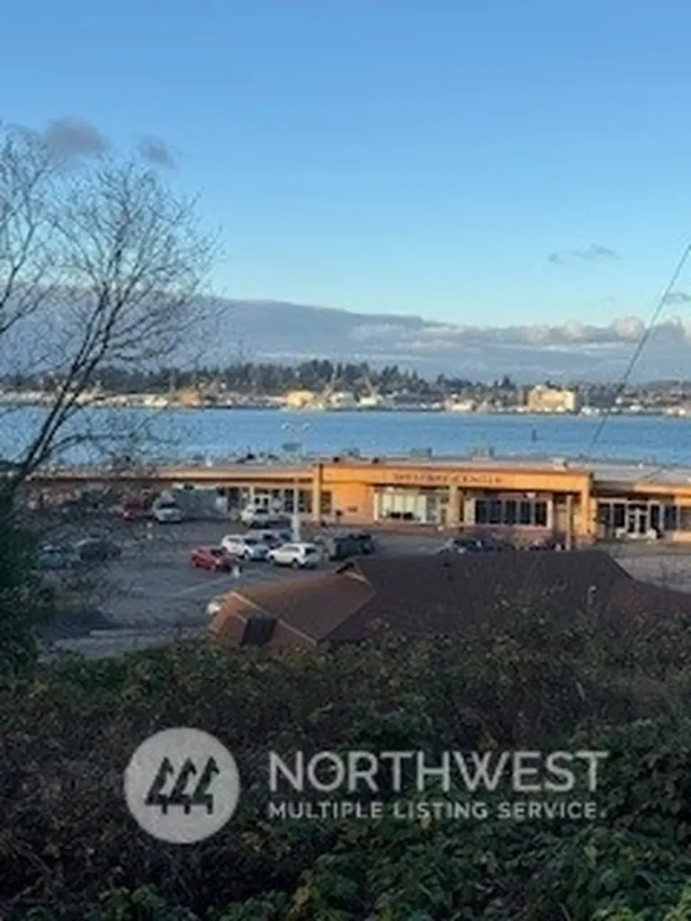 130 Mitchell Avenue Port Orchard WA 98366
