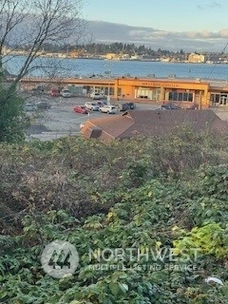 130 Mitchell Avenue Port Orchard WA 98366