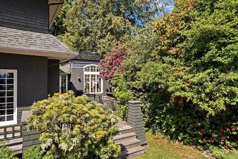 3802 E John Street Seattle WA 98112