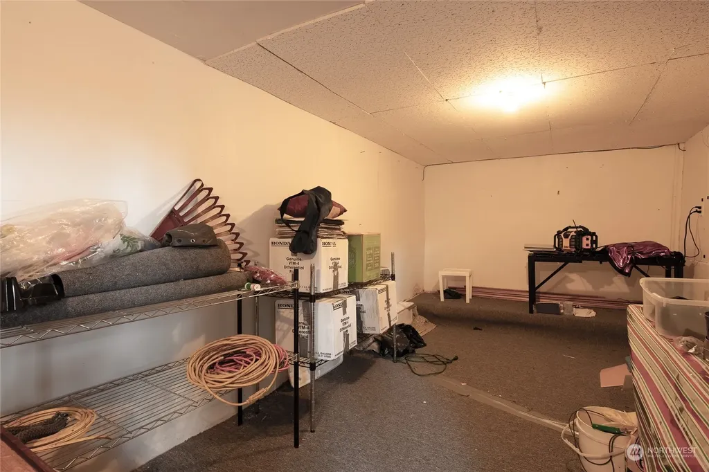 2940 Cedar Avenue Lummi Island WA 98262
