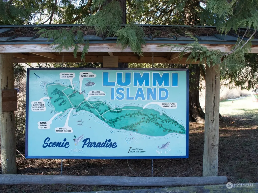 2940 Cedar Avenue Lummi Island WA 98262