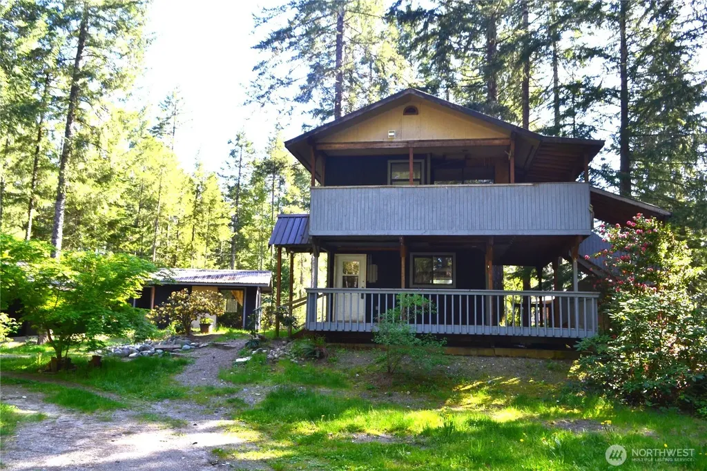 110 NE Collins Drive E Tahuya WA 98588