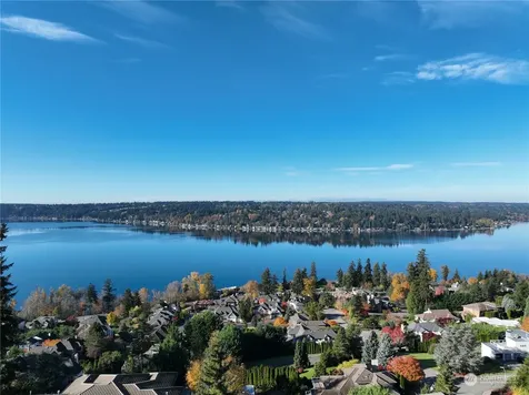 1518 207th Avenue NE Sammamish WA 98074
