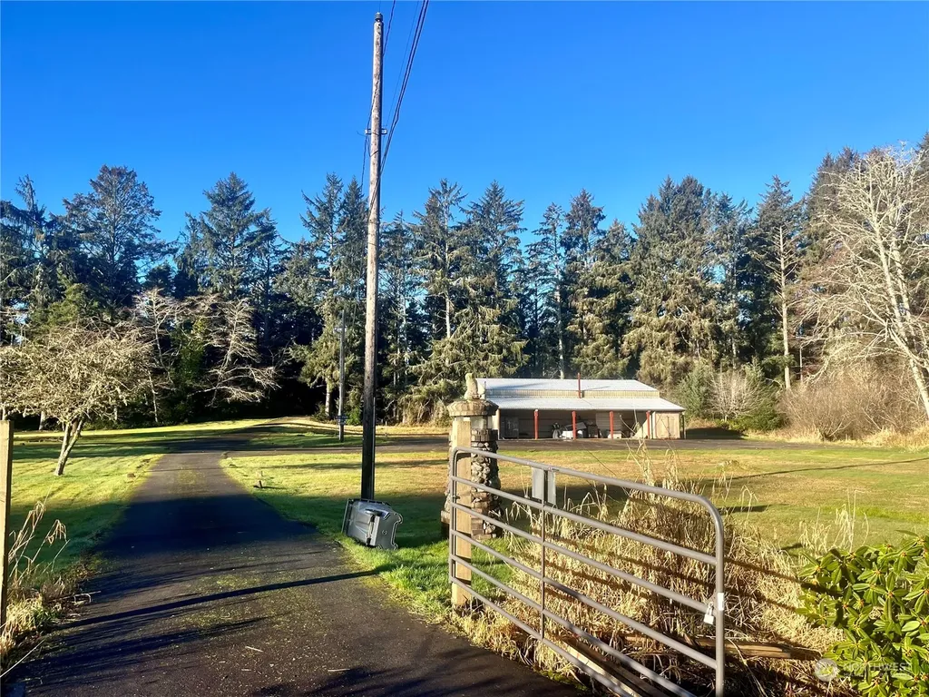 1050 Summers Lane Grayland WA 98547