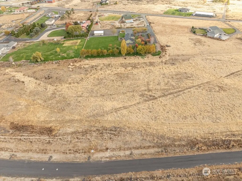 33407 Mammoth Drive Kennewick WA 99338
