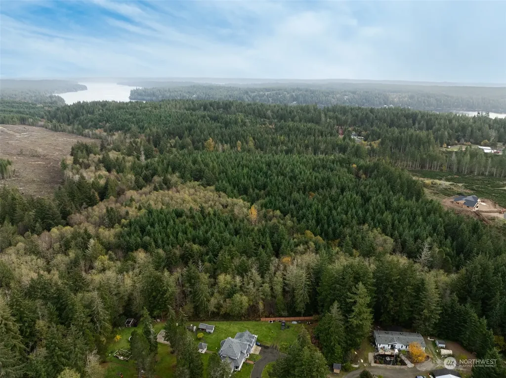 0 E Strong Road Shelton WA 98584