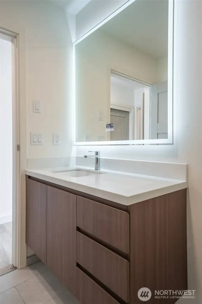 1025 Granary Avenue Bellingham WA 98225