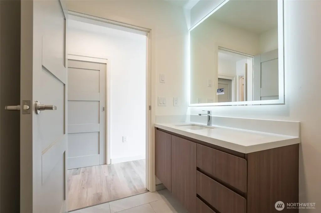 1025 Granary Avenue Bellingham WA 98225