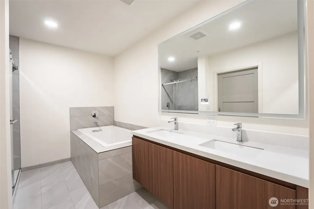 1025 Granary Avenue Bellingham WA 98225