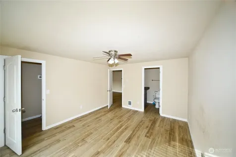 9815 Holly Drive Everett WA 98204