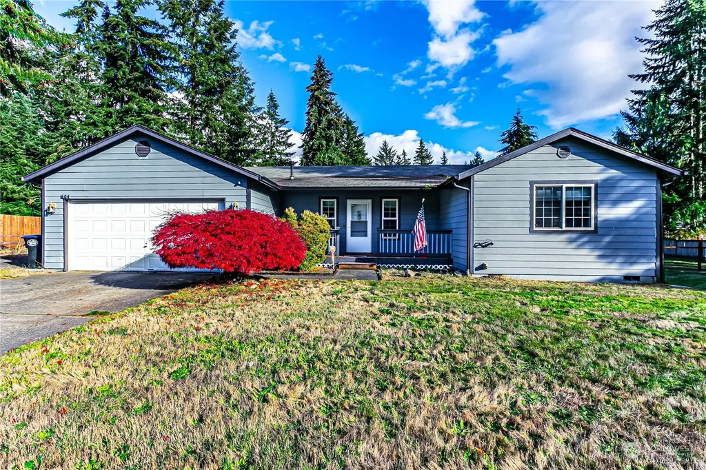 604 Nieland Loop SE Rainier WA 98576
