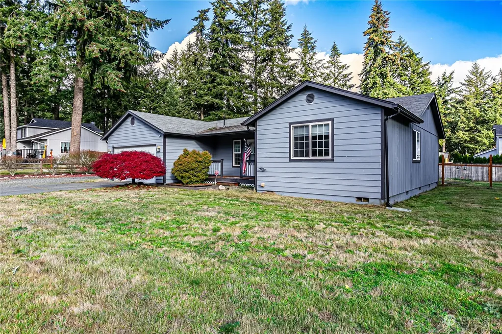 604 Nieland Loop SE Rainier WA 98576