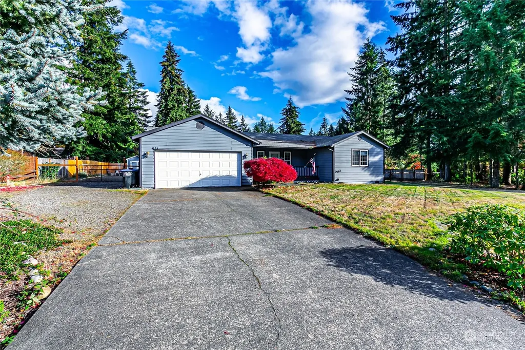 604 Nieland Loop SE Rainier WA 98576
