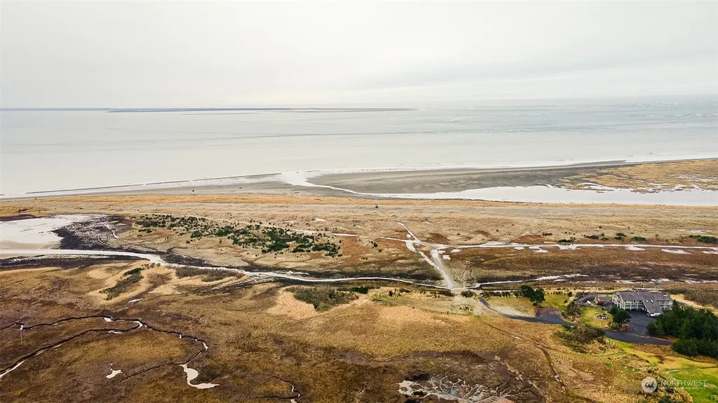 2680 Sunset Lane Tokeland WA 98590