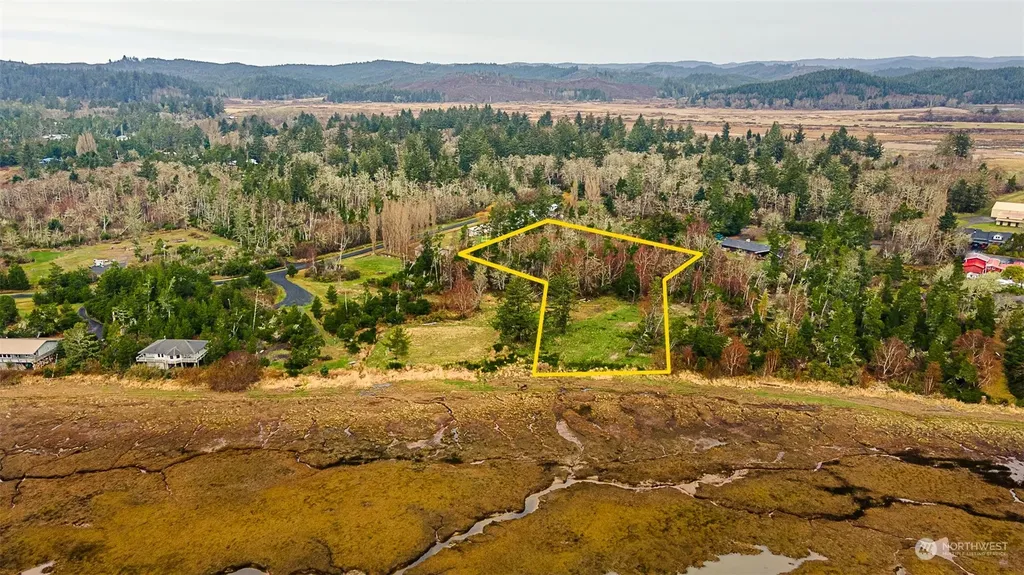 2680 Sunset Lane Tokeland WA 98590