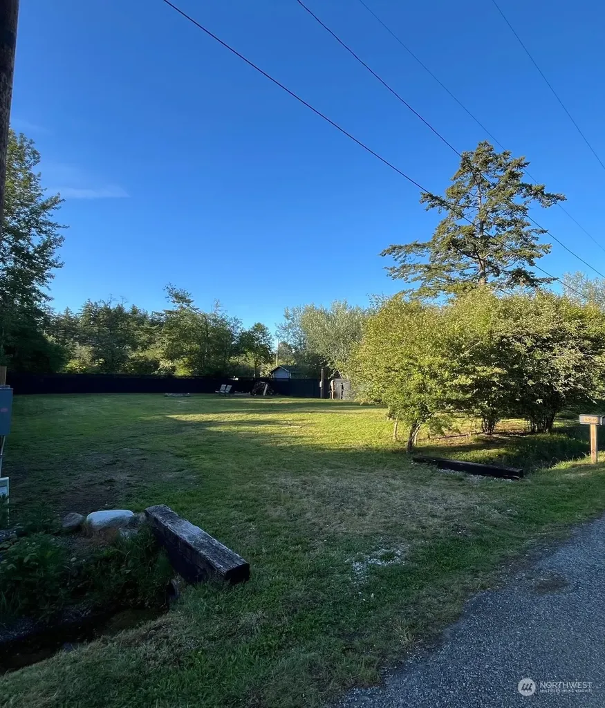 1542 Columbia Vista Drive Point Roberts WA 98281