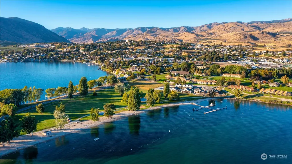 1 Lodge 623-a Manson WA 98831