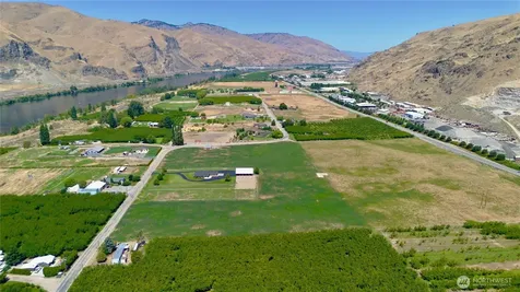 4477 NW Cascade Avenue East Wenatchee WA 98802