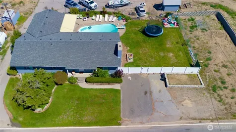 4477 NW Cascade Avenue East Wenatchee WA 98802