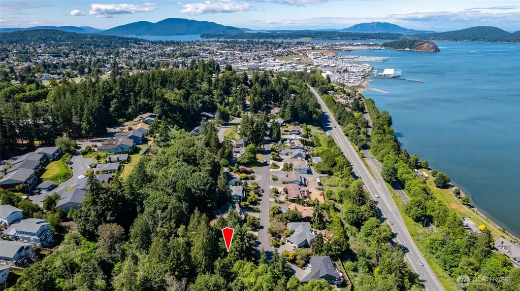 4224 Mitchell Drive Anacortes WA 98221