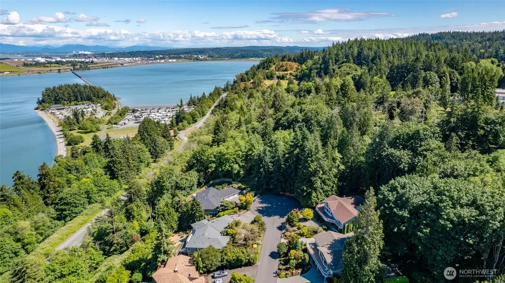 4224 Mitchell Drive Anacortes WA 98221