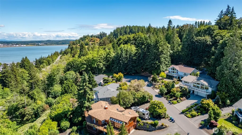 4224 Mitchell Drive Anacortes WA 98221
