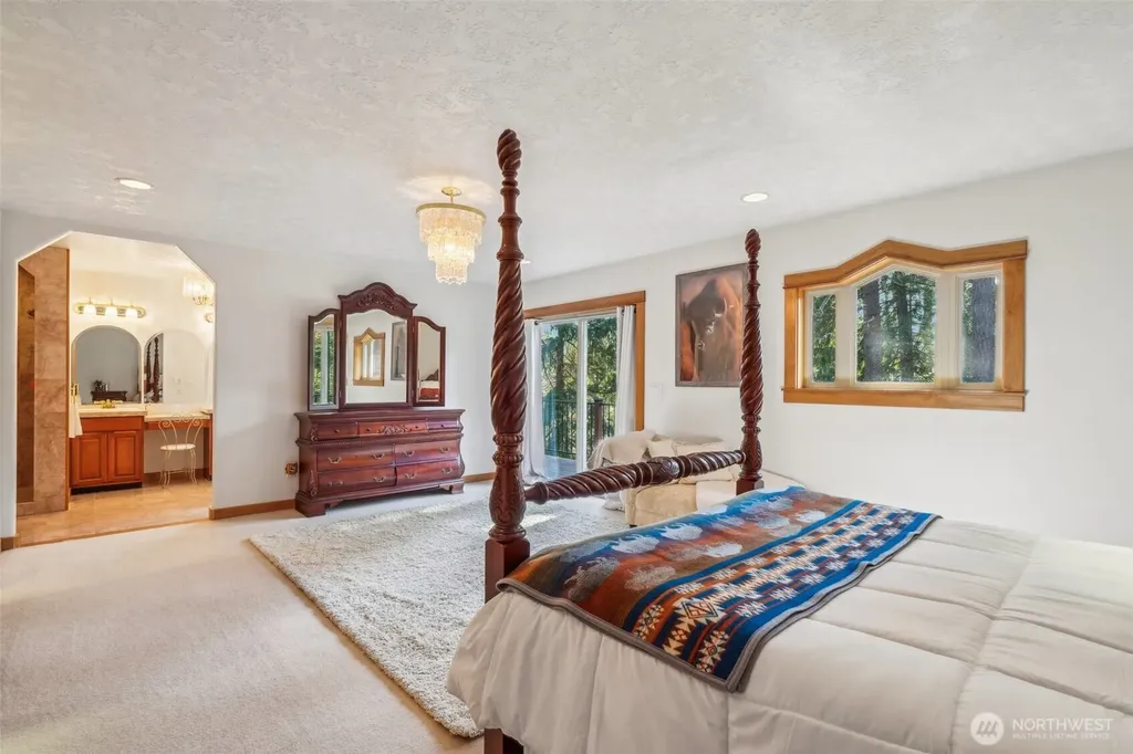 232 Upper Lakeview Road Underwood WA 98672
