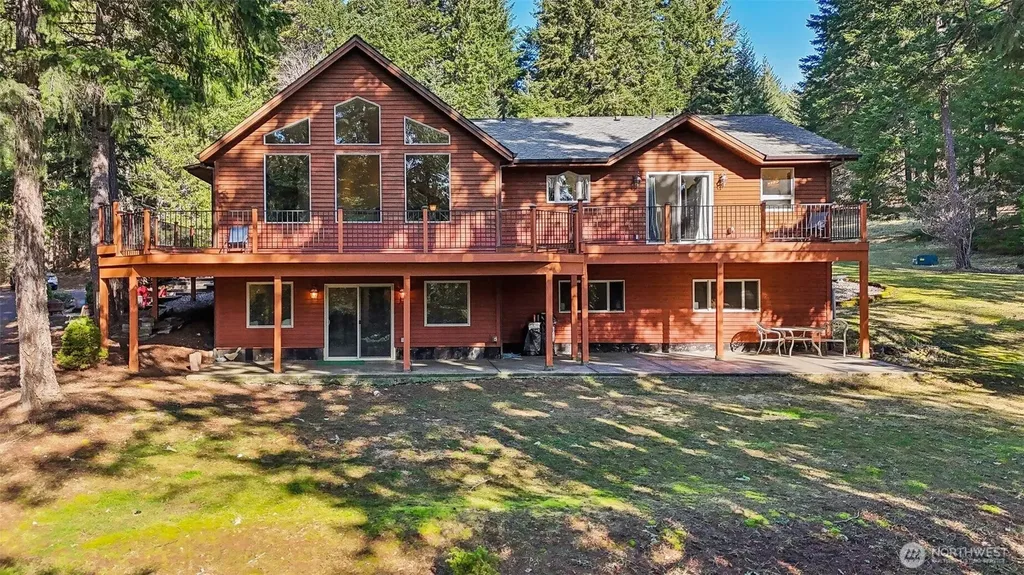 232 Upper Lakeview Road Underwood WA 98672