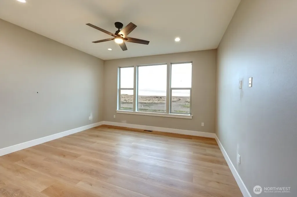 31905 G Street Ocean Park WA 98640