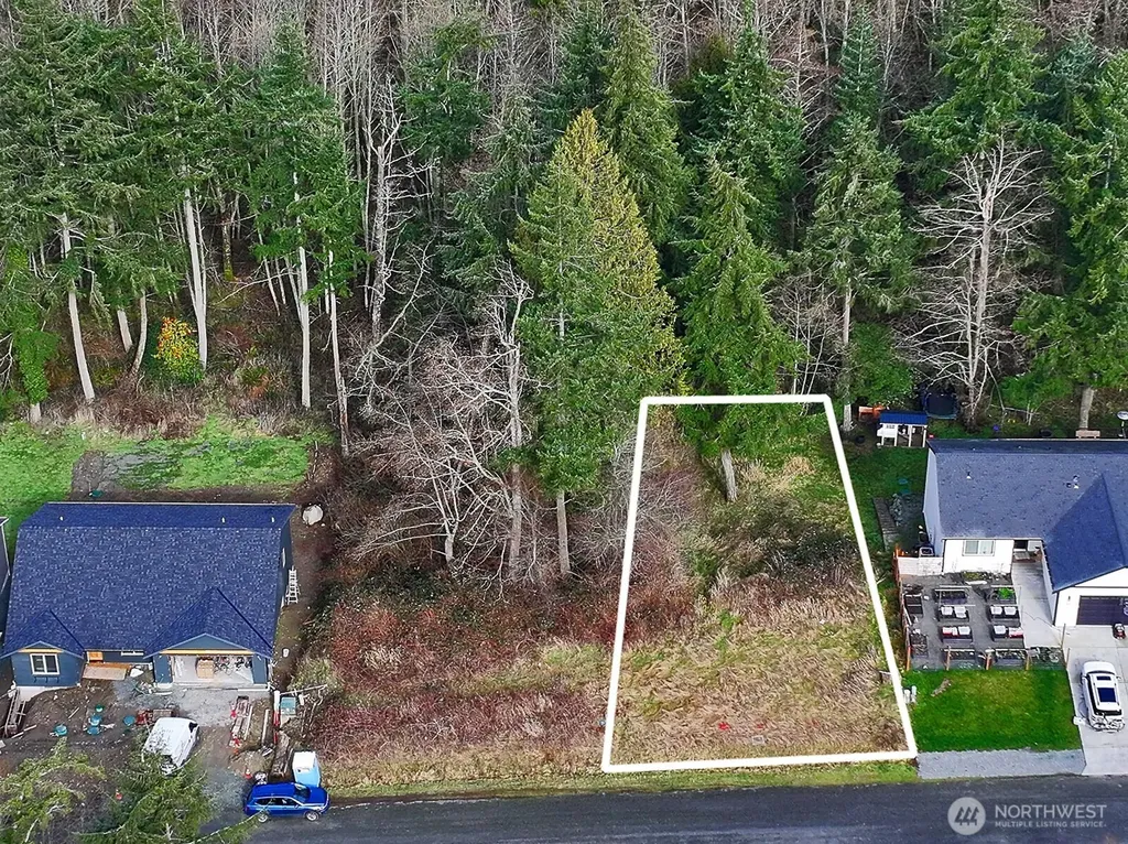 1857 Watkins Road Freeland WA 98249