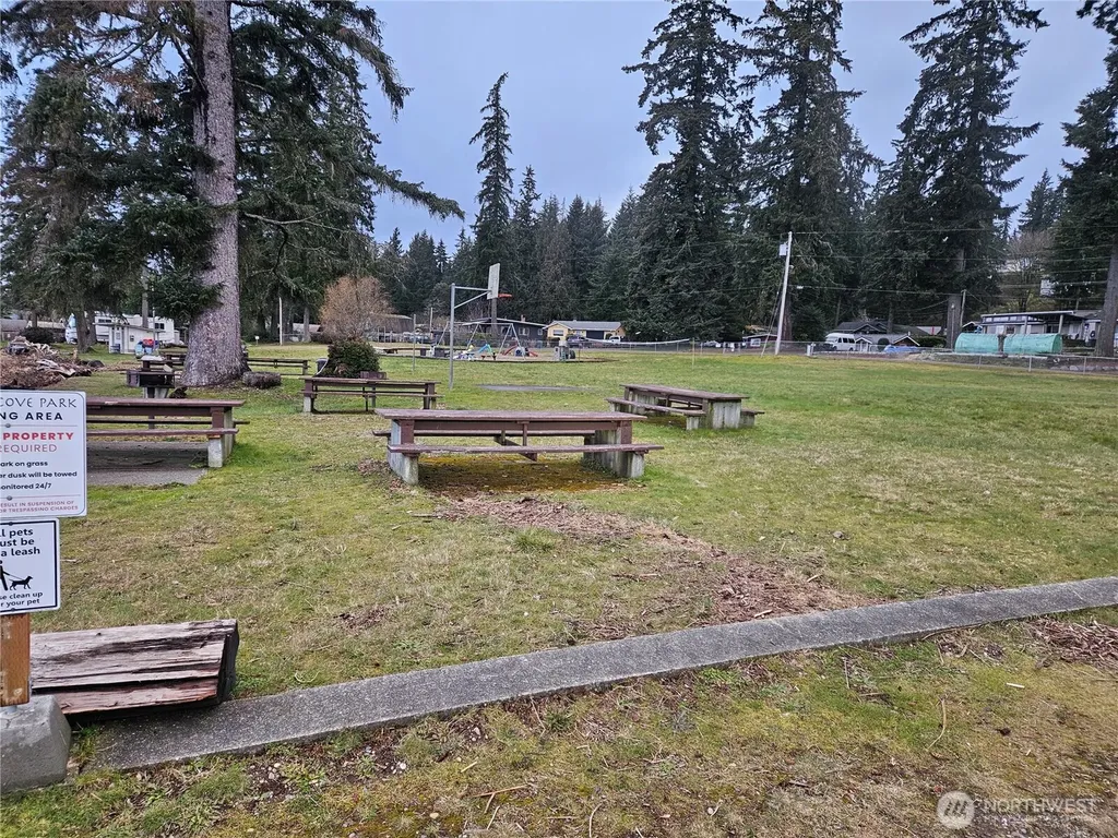 321 NE Barbara Boulevard Belfair WA 98528
