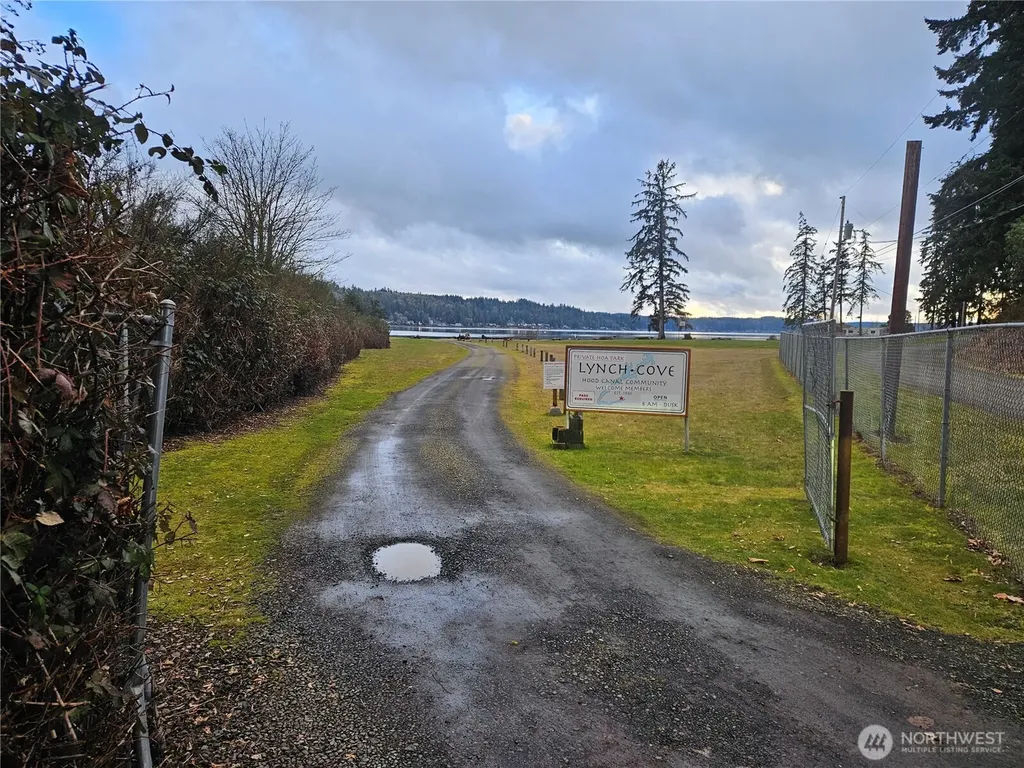 321 NE Barbara Boulevard Belfair WA 98528
