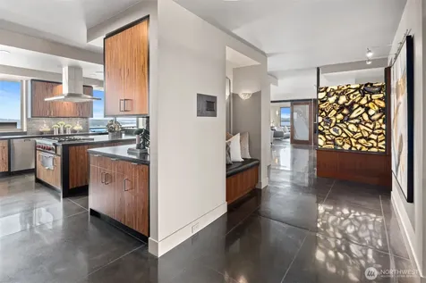111 W Highland Drive Seattle WA 98119