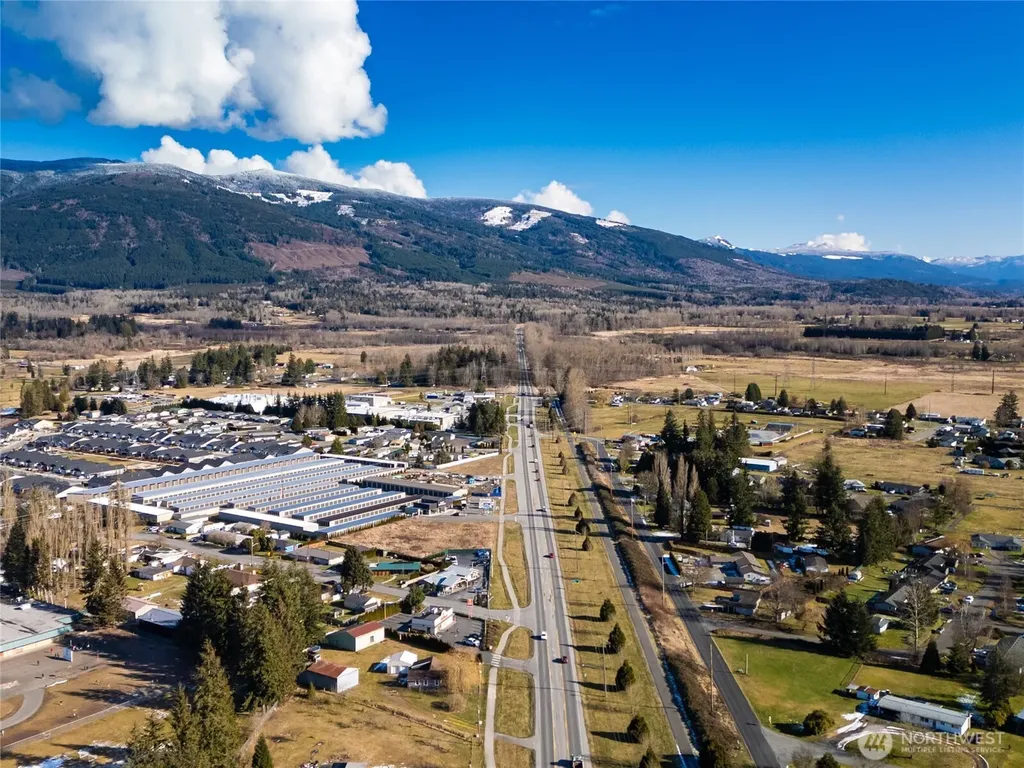 1418 E Moore Street Sedro Woolley WA 98284