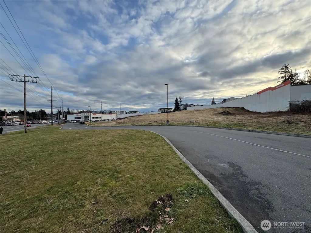 11918 Airport Road Everett WA 98204