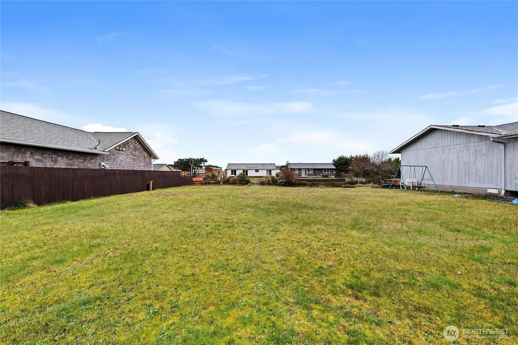 34515 I Street Ocean Park WA 98640