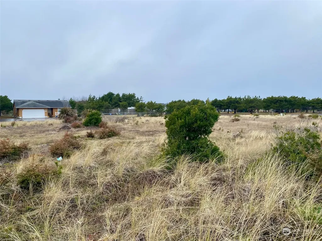 802 347th Place Ocean Park WA 98640