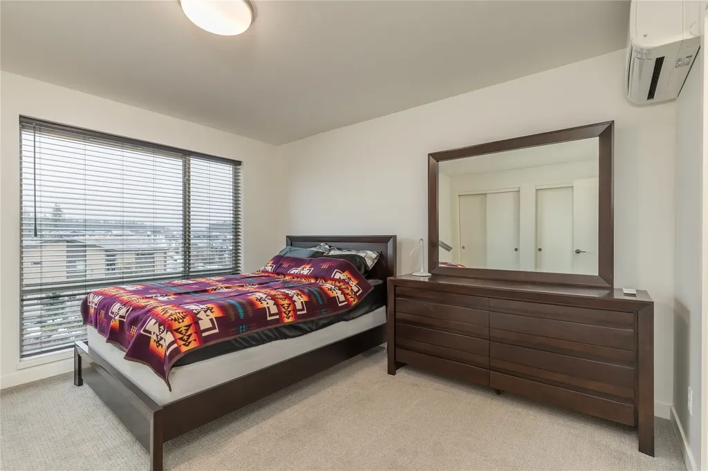 32779 Madrona Avenue SE Black Diamond WA 98010