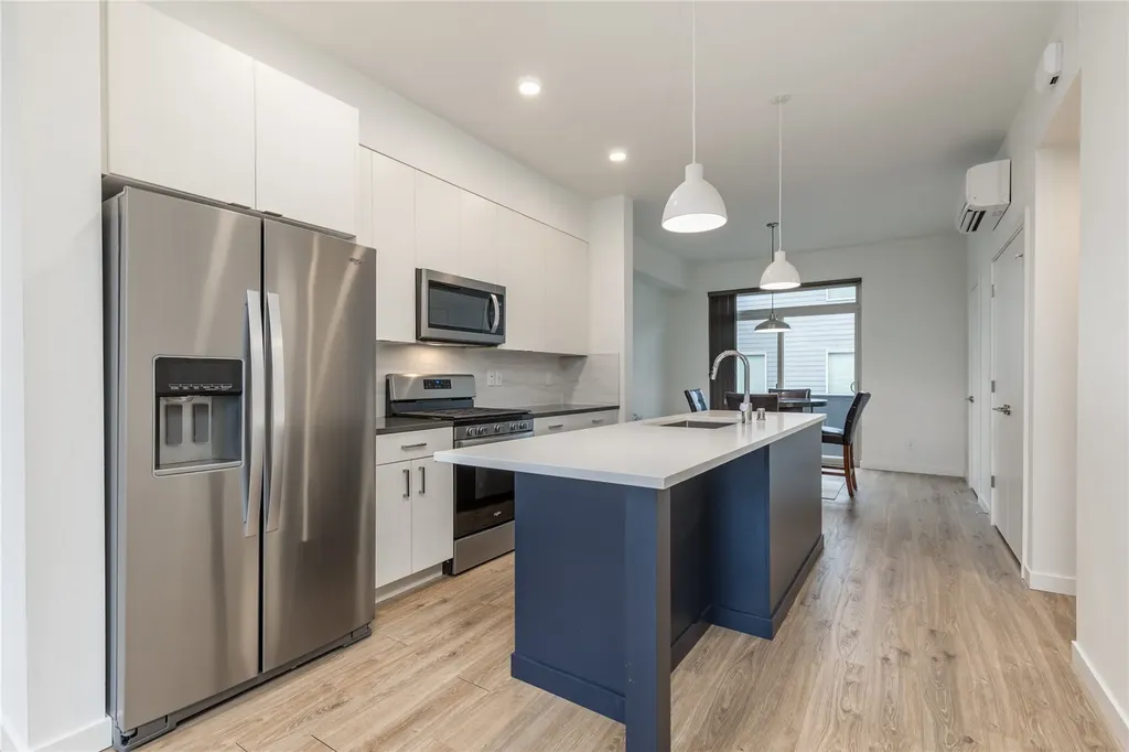 32779 Madrona Avenue SE Black Diamond WA 98010