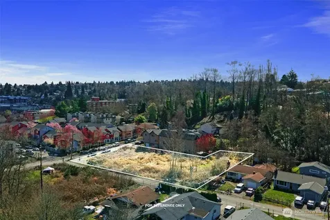 0 S Director & 48th Avenue S Seattle WA 98118