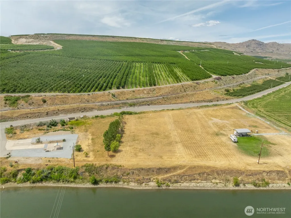 626 Monse River Road Brewster WA 98812