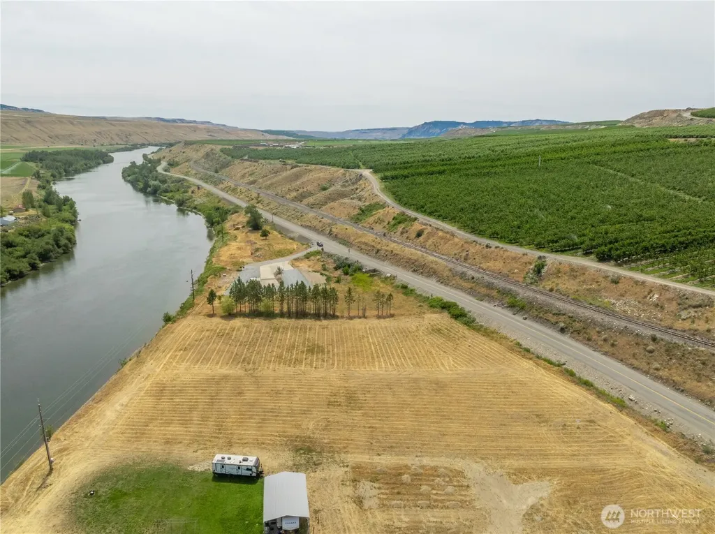 626 Monse River Road Brewster WA 98812